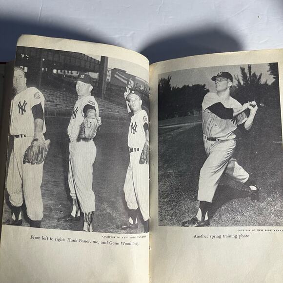 The Mickey Mantle Story - Second Printing Edition 1955 - Picture 8 of 11